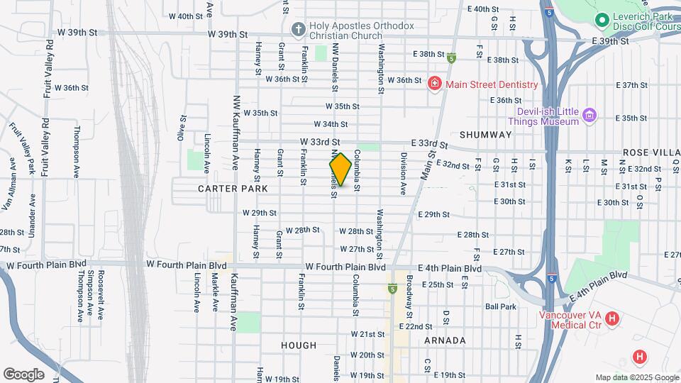 318 W 30th St Map and Location Details