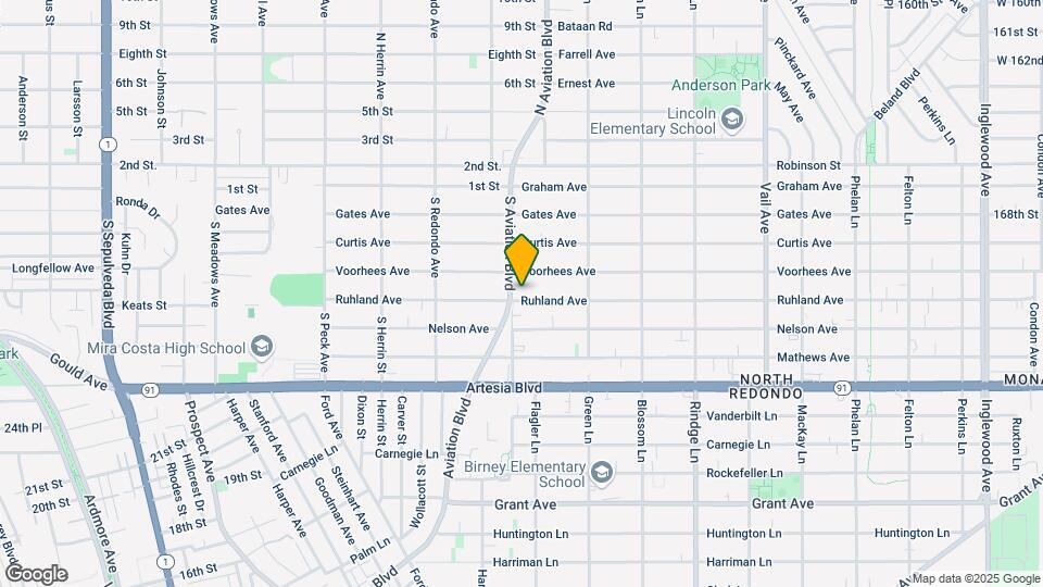 2302 Aviation Blvd Mapa y Detalles de la Ubicación