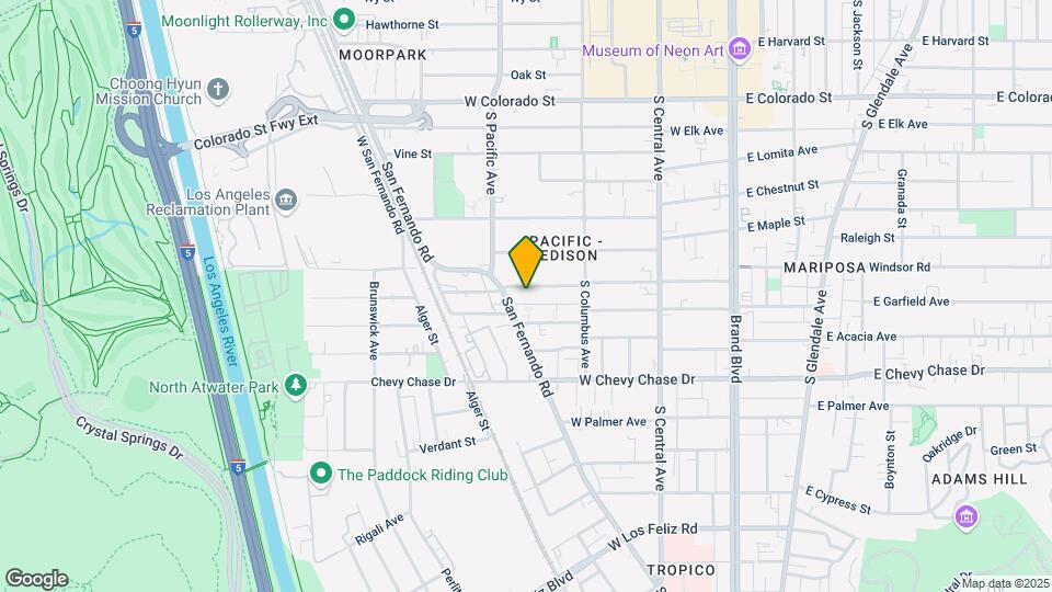 452 W Windsor Rd Mapa y Detalles de la Ubicación