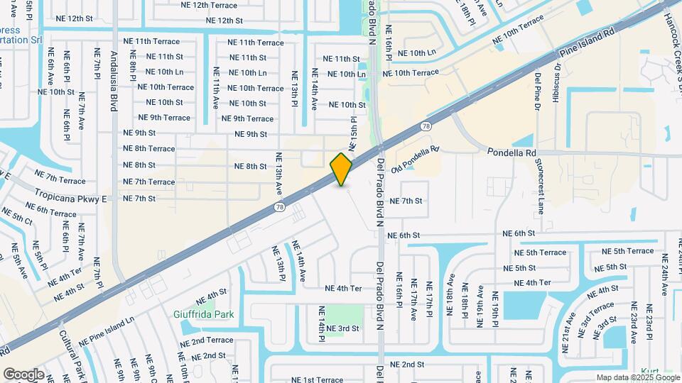 652 NE 15th Ct Map and Location Details