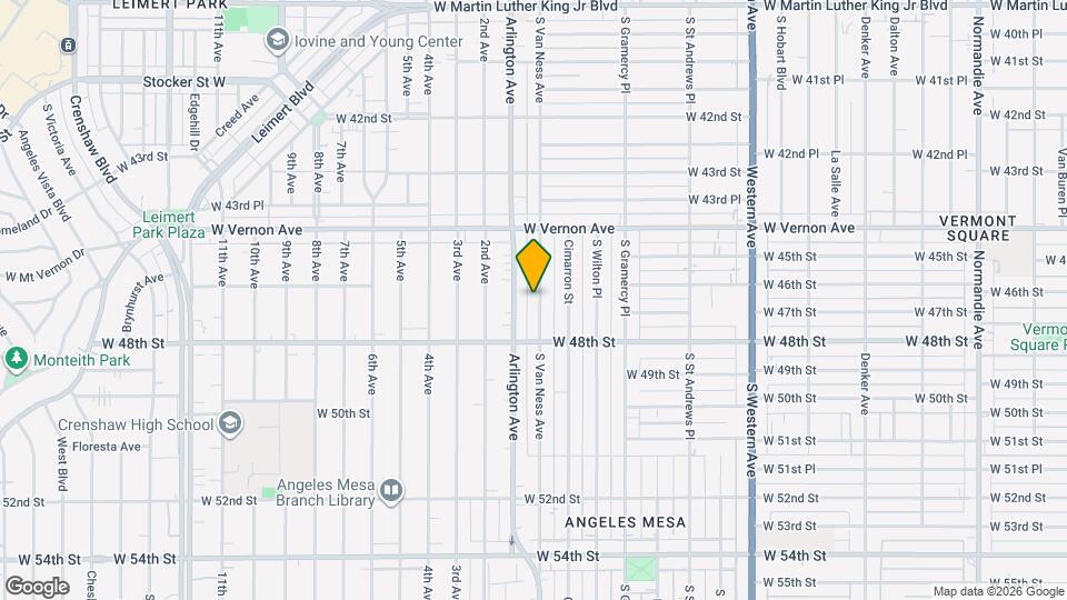 4613 S Van Ness Ave Map and Location Details