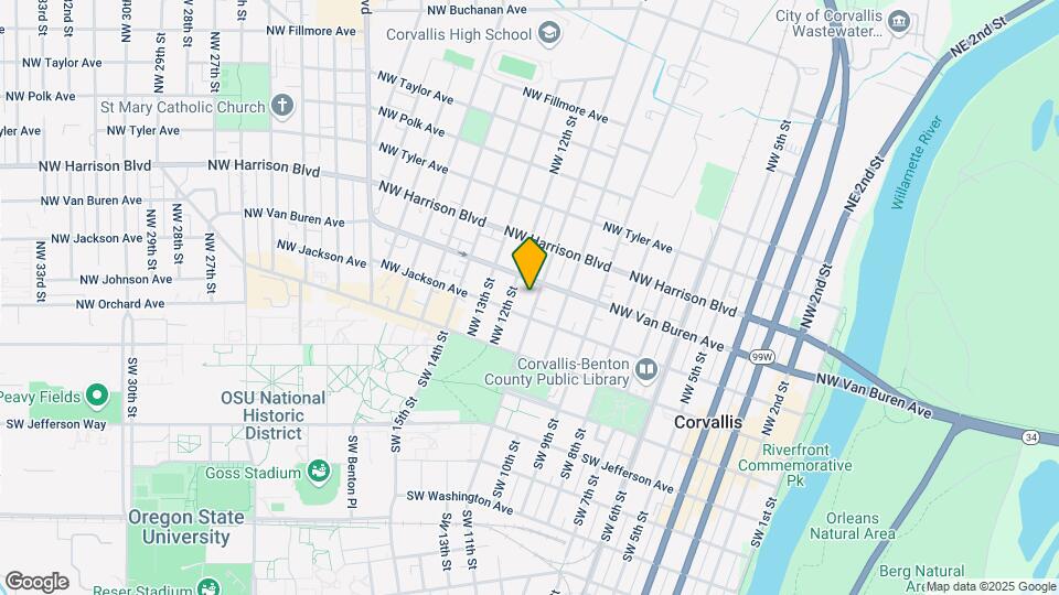 228 NW 11th St Map and Location Details