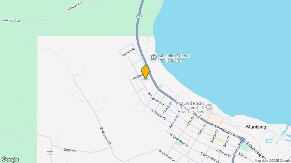 710 W Superior St Rentals in Munising, MI