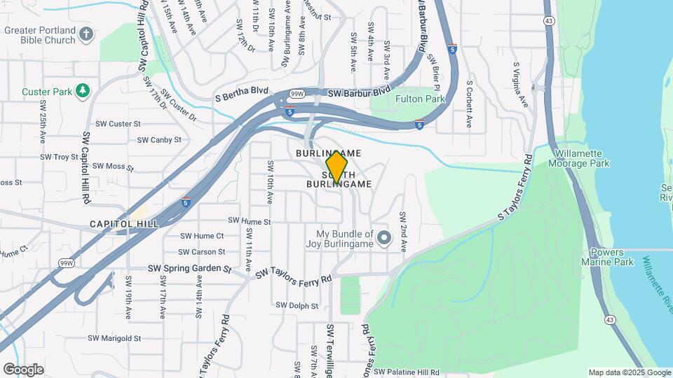 605 SW Moss St Map and Location Details