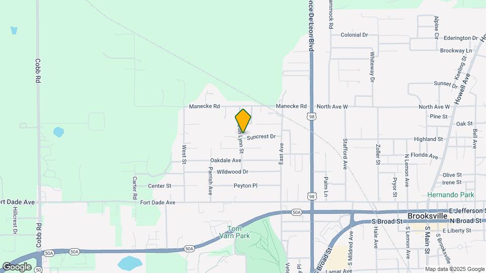 20049 Suncrest Dr Map and Location Details