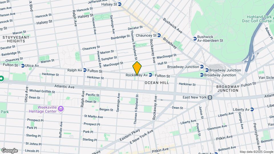 Lillian Court Mapa y Detalles de la Ubicación