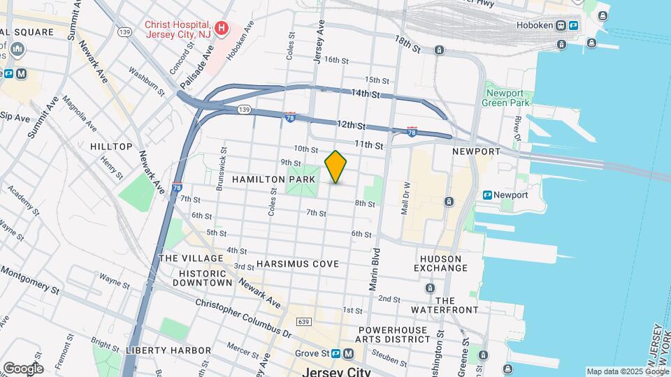 221 Pavonia Ave Map and Location Details