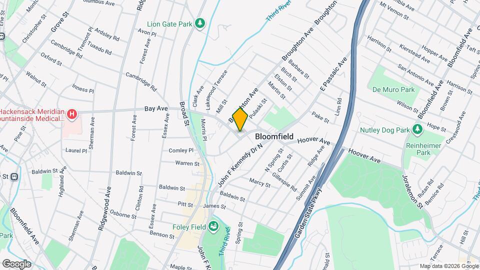 5 Bay Ave Map and Location Details