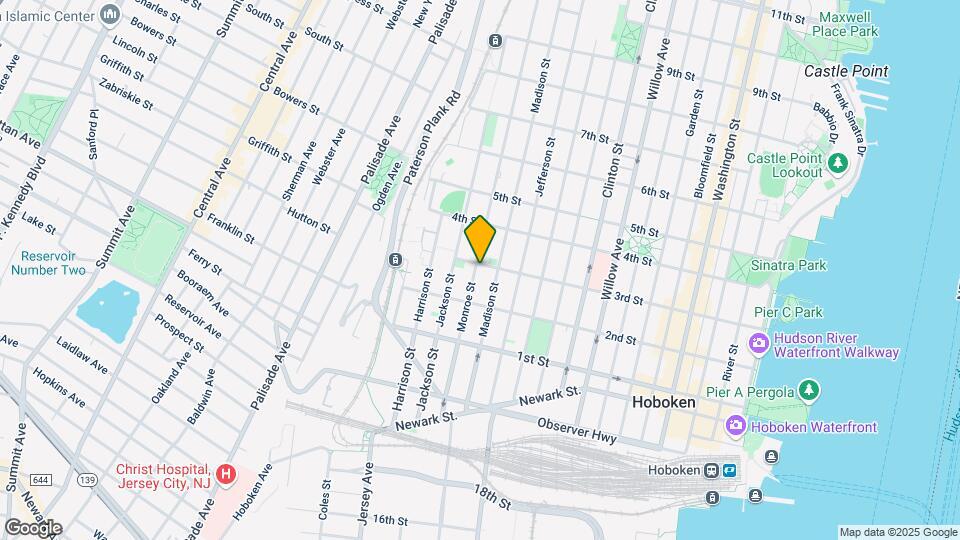 233 Monroe St Map and Location Details