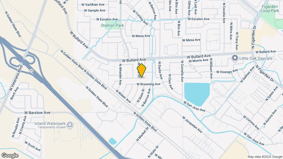 5373 W Roberts Ave Map and Location Details