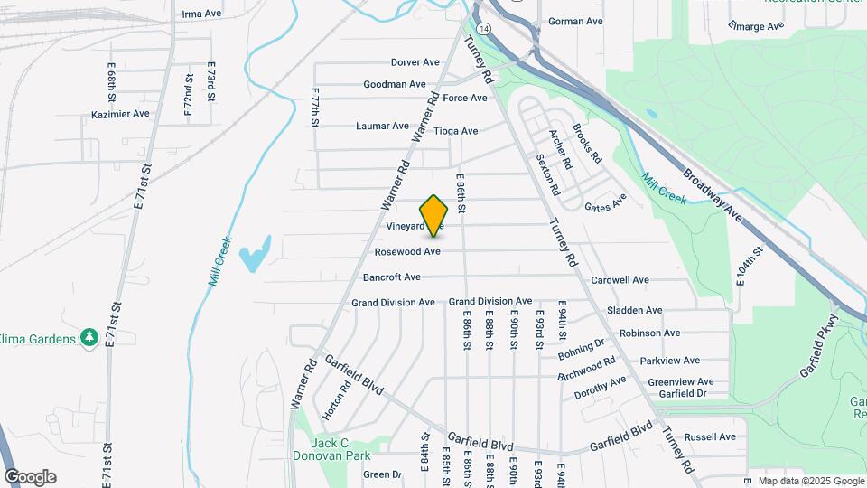 8409 Rosewood Ave Map and Location Details