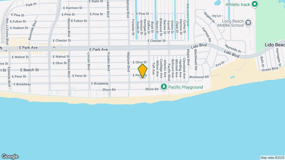 663 E Broadway Map and Location Details