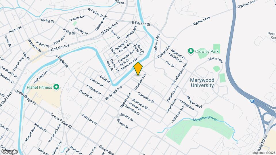 825 Woodlawn St Map and Location Details