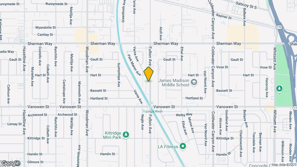 6929 Fulton Ave Map and Location Details