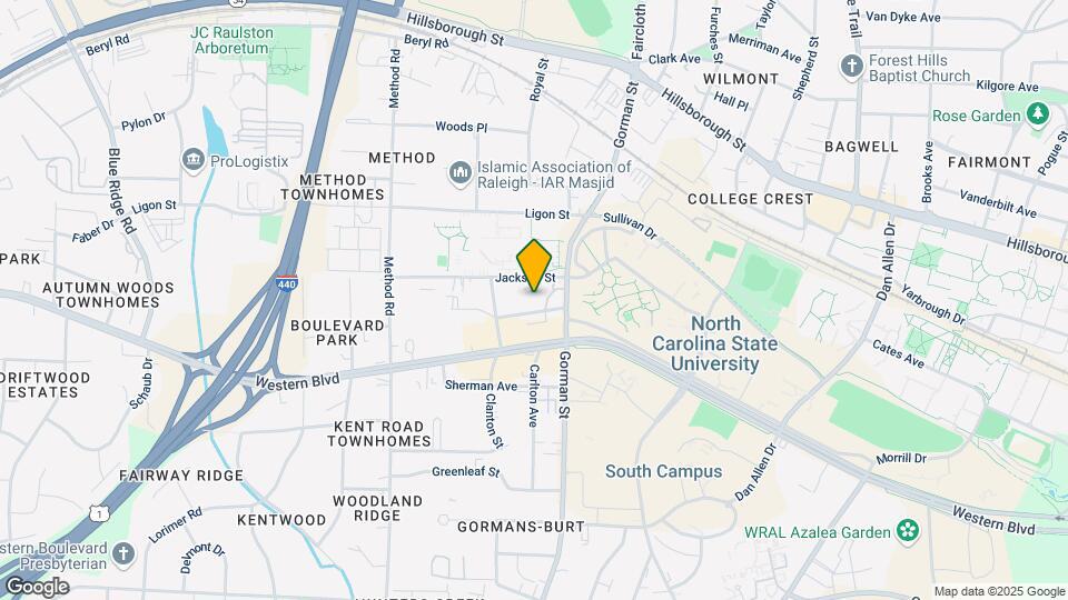 Campus Suites Apartments Map and Location Details