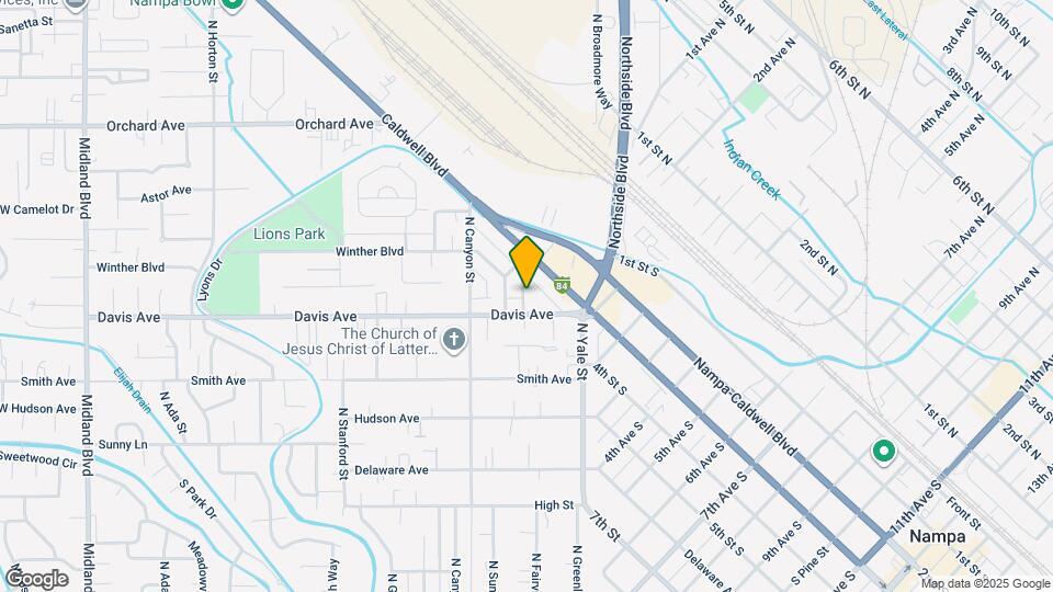 122 Davis Ave Map and Location Details