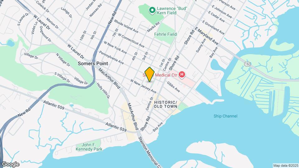 749 1st St, Unit Rear Cottage Map and Location Details