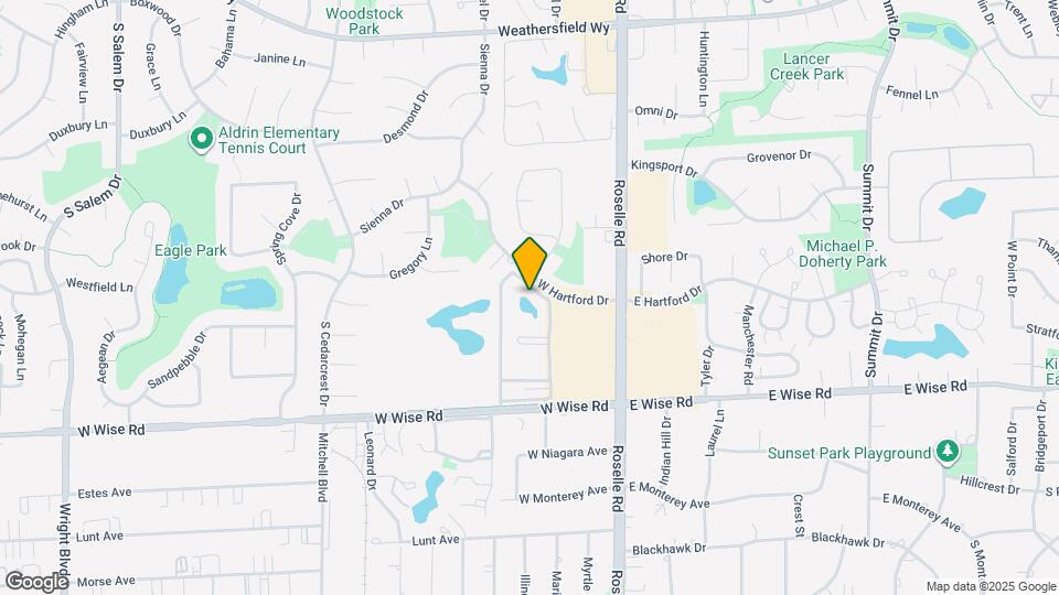 135 Pickwick Dr Map and Location Details