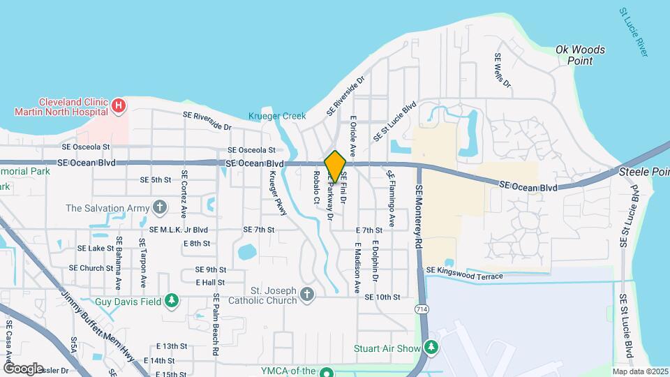 423 SE Parkway Dr Map and Location Details