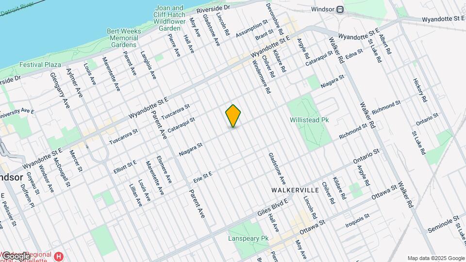 1315-1335 Niagara St Mapa y Detalles de la Ubicación