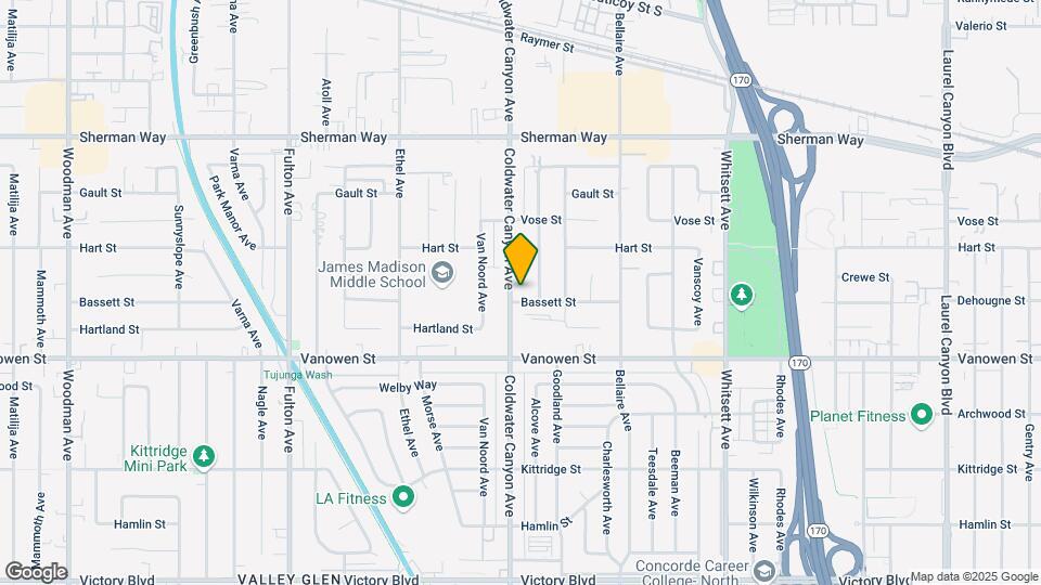6912 Coldwater Canyon Ave Map and Location Details