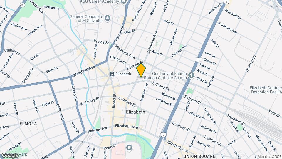 1119 E Grand St Mapa y Detalles de la Ubicación
