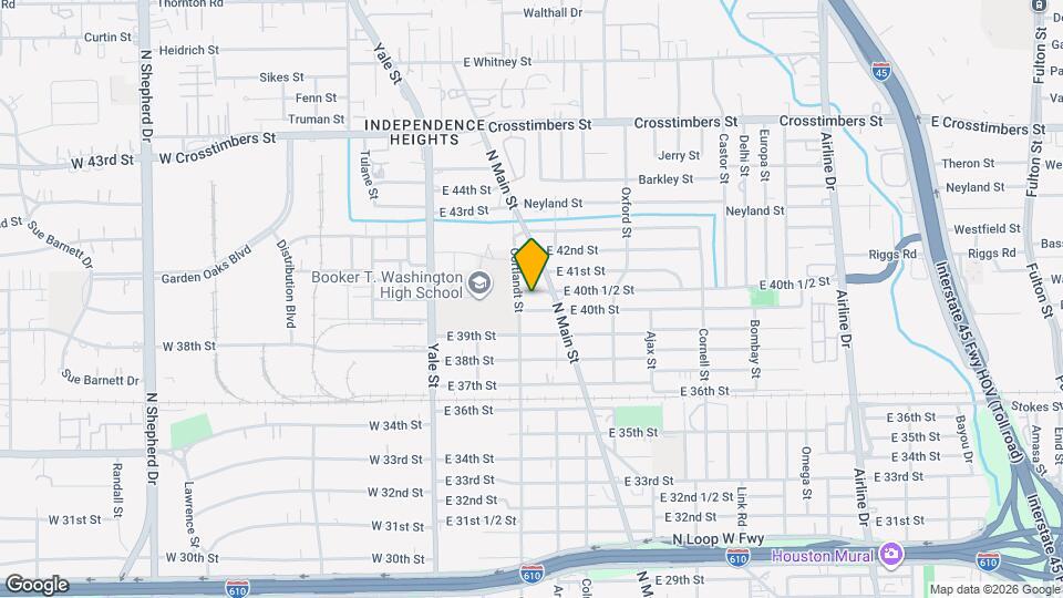 306-40th 1/2 E 40th 1/2 St Map and Location Details