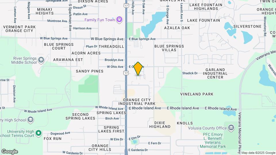 210 Whispering Oaks Ct Mapa y Detalles de la Ubicación