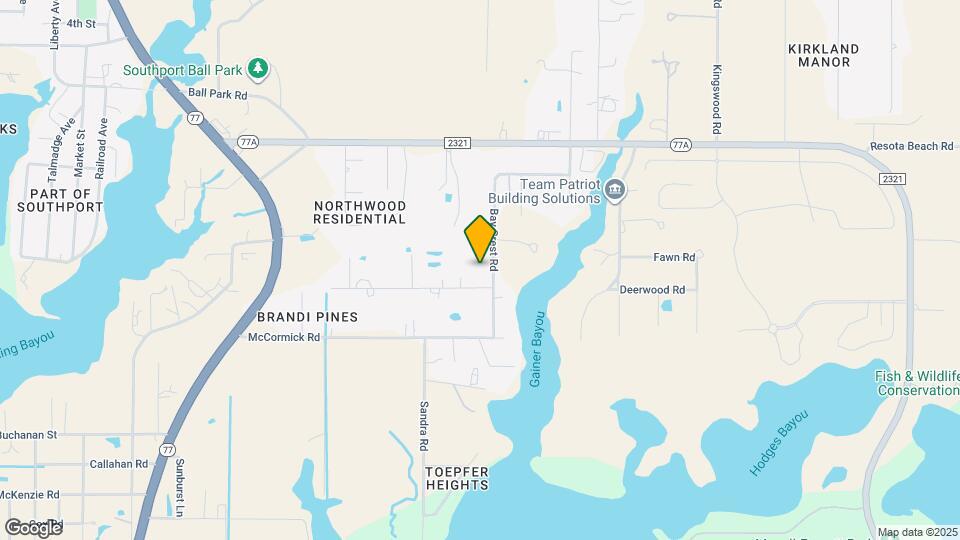 7211 Bay Crest Rd Map and Location Details