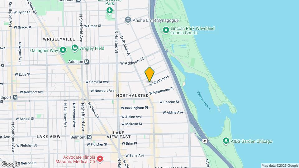 632 W Stratford Pl, Unit # 02N Map and Location Details