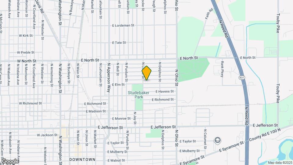 910 E Elm St Map and Location Details