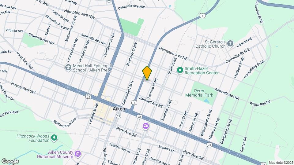 211 Edgefield Ave NE Map and Location Details