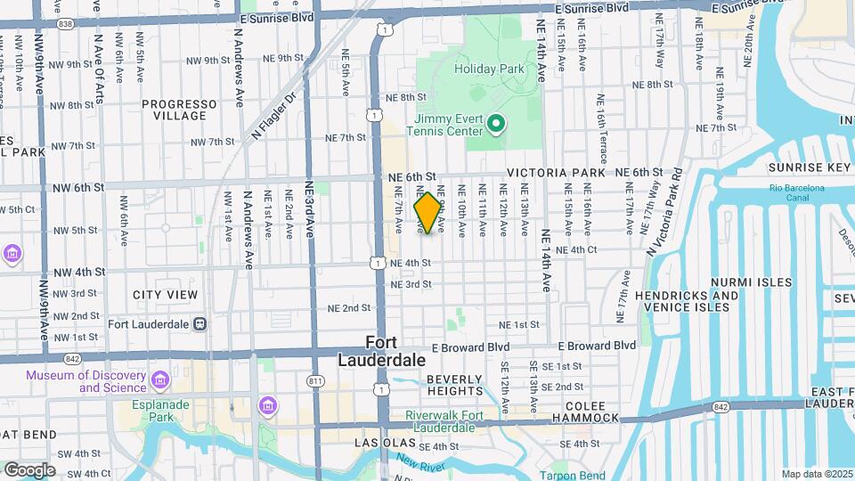 426 NE 8th Ave Map and Location Details