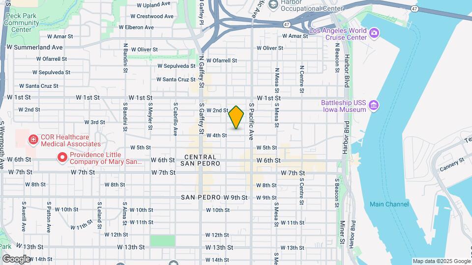 560 W 4th St Mapa y Detalles de la Ubicación