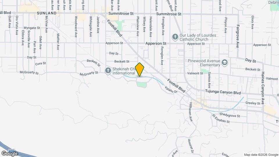 7556 Thousand Oaks Dr Map and Location Details