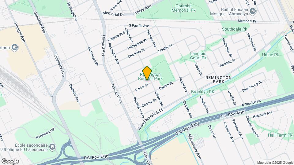 682 Vanier St Map and Location Details