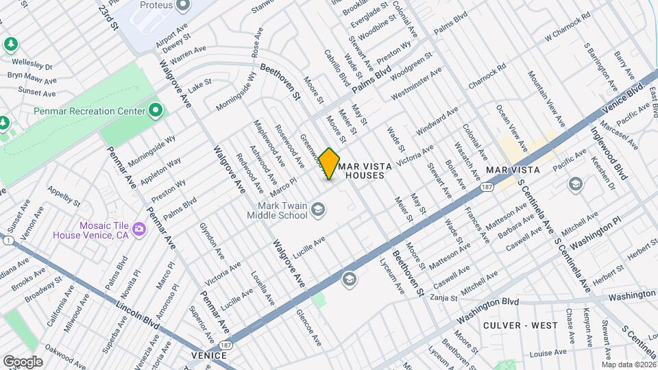 3641 Greenwood Ave Map and Location Details