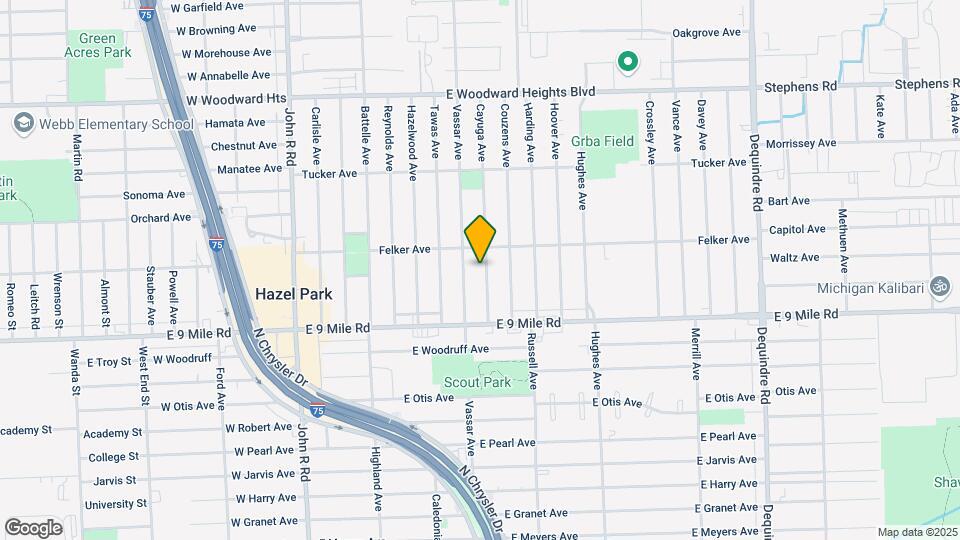 23121 Cayuga Ave Map and Location Details