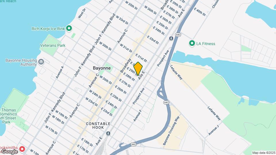 403 Avenue E Mapa y Detalles de la Ubicación