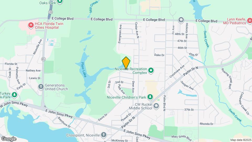 110 4th St Map and Location Details