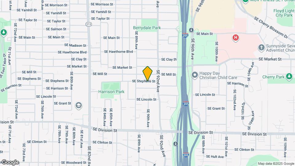 9020 SE Stephens St Map and Location Details