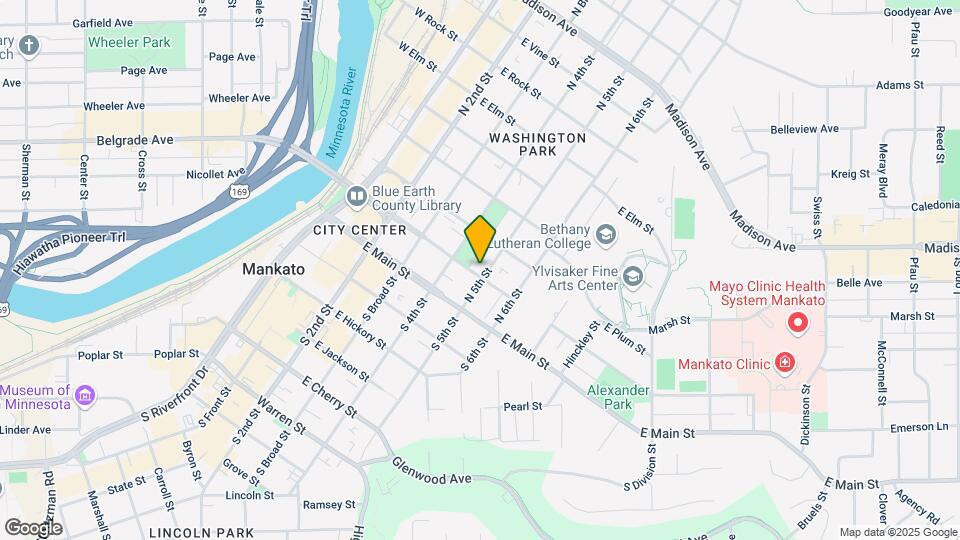 204 N 5th St Mapa y Detalles de la Ubicación