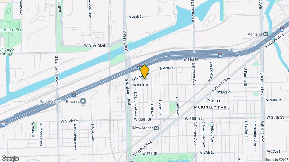 3247 S Oakley Ave Map and Location Details