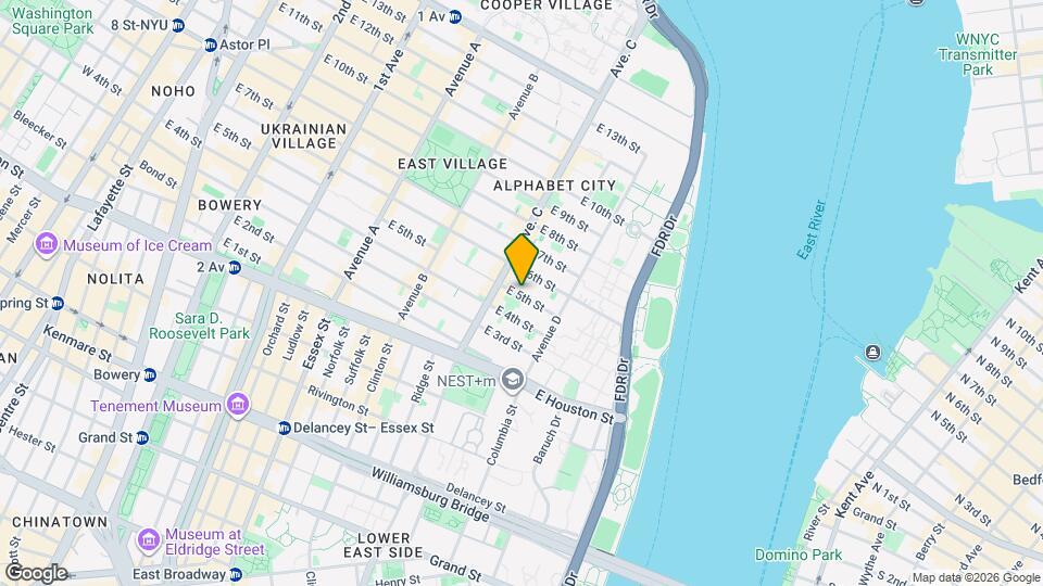 717 E 5th St, Unit APT 1B Mapa y Detalles de la Ubicación