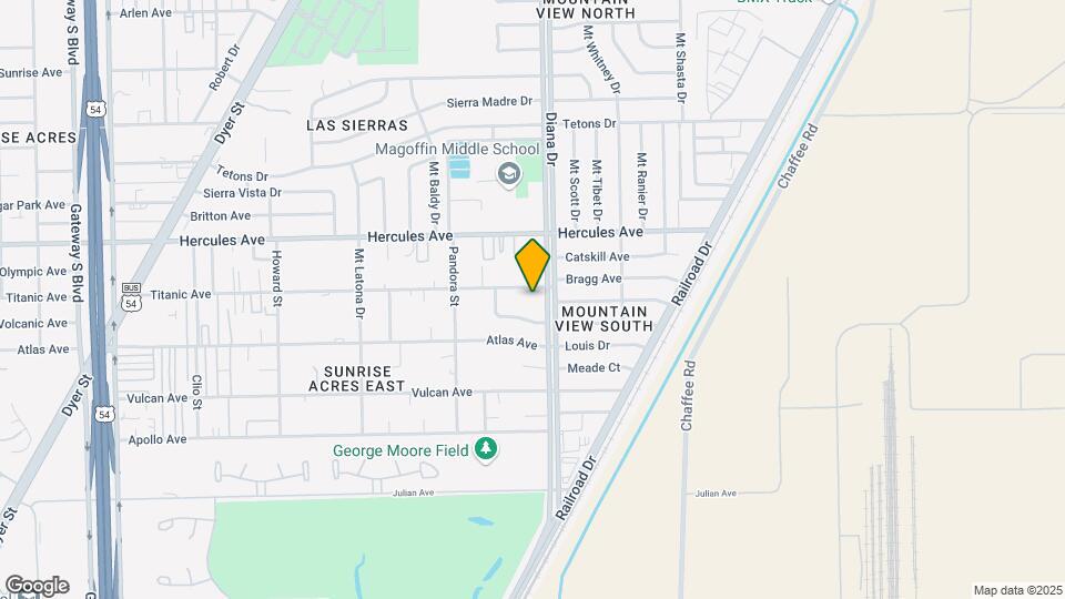 4956 Titanic Ave Mapa y Detalles de la Ubicación
