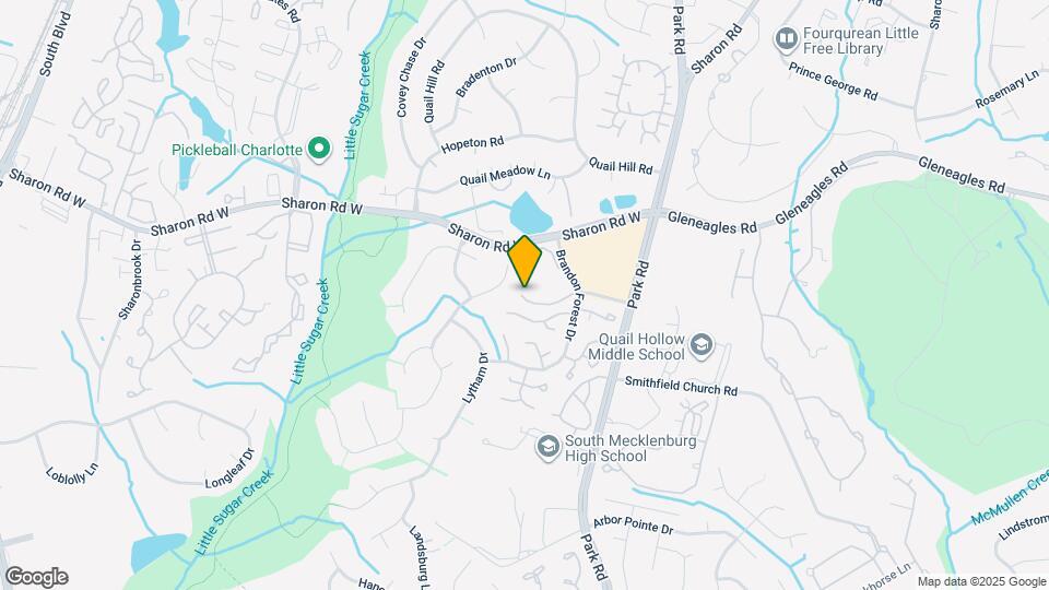2505 Stockbridge Dr Mapa y Detalles de la Ubicación