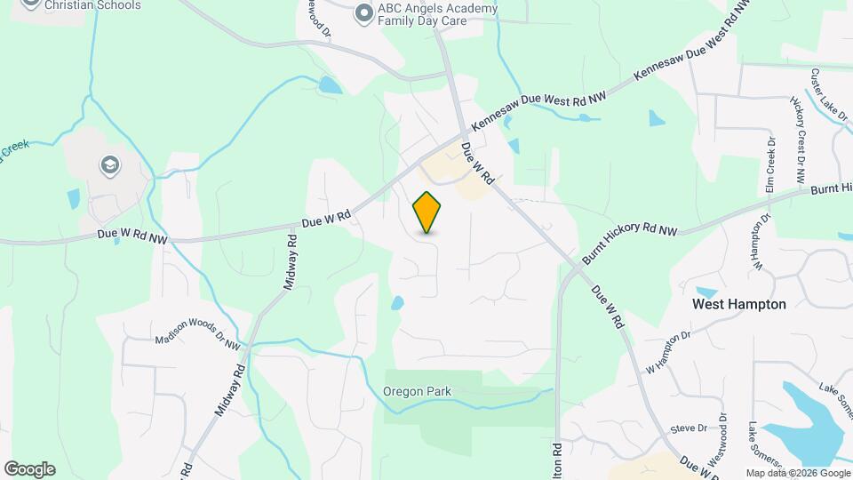 390 Silverthorn Dr Map and Location Details