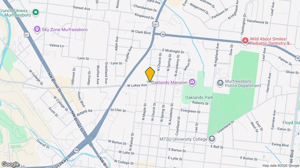 904 N Maple St Map and Location Details