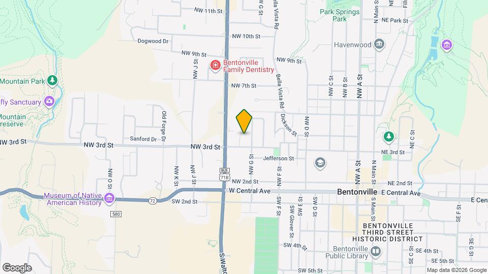 306 NW H St Map and Location Details