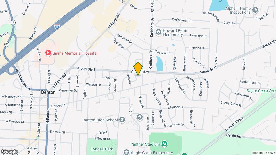 713 Oakwood Map and Location Details